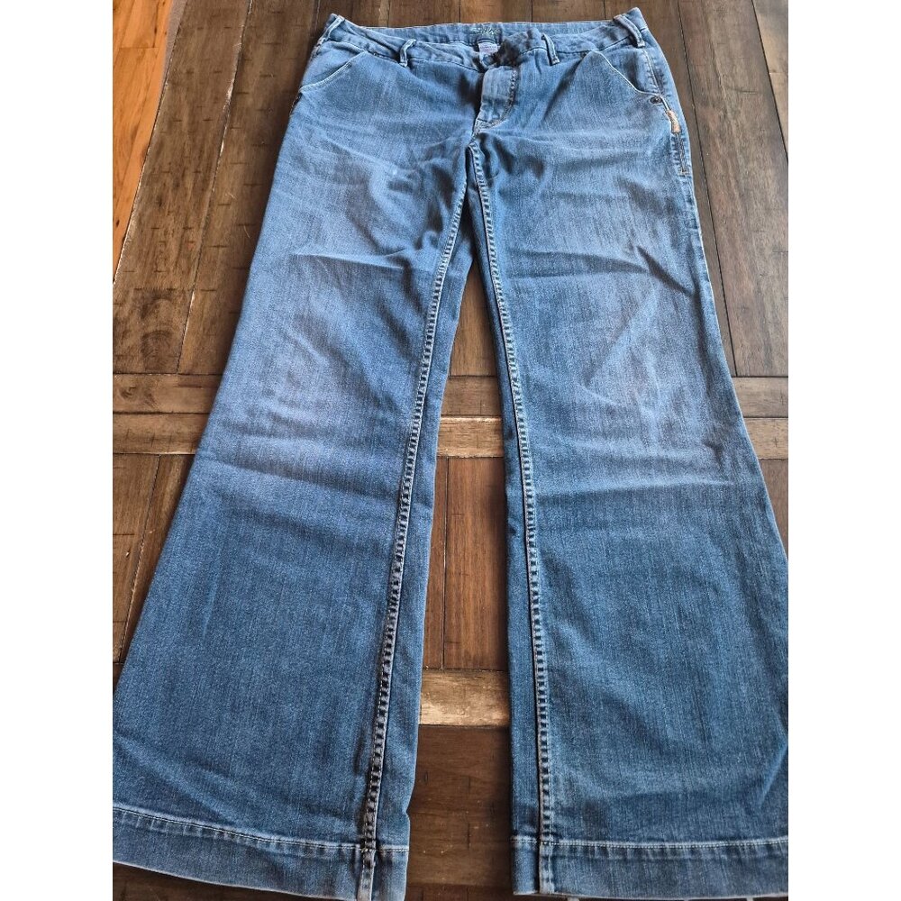 Silver Jeans Flare Denim Pants With Pocket Detail Size 30